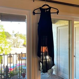 New York & Co high-low black sleeveless halter-top blouse